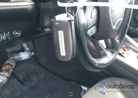 2016 Dodge Challenger Sxt z USA, uszkodzony, nr VIN 2C3CDZAGXGH330272